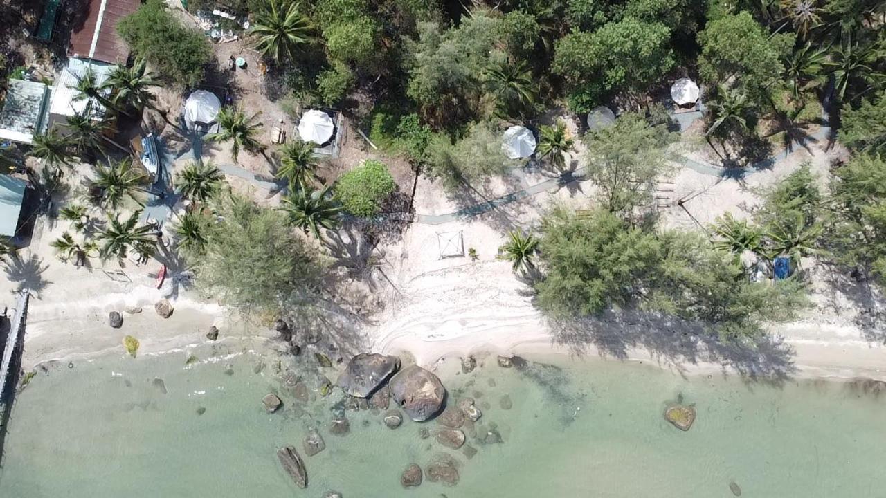 Phu Quoc Camping Bed & Breakfast ภายนอก รูปภาพ
