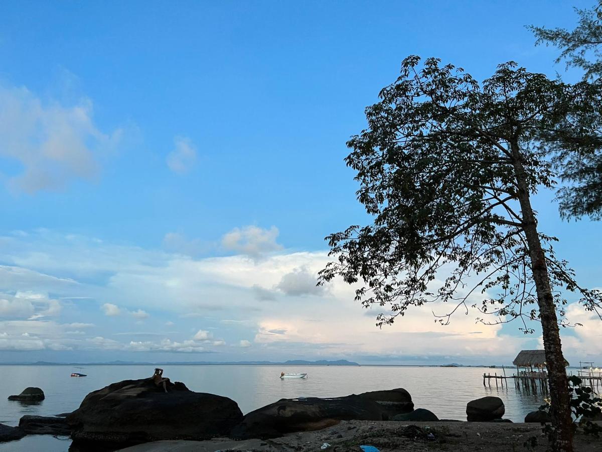 Phu Quoc Camping Bed & Breakfast ภายนอก รูปภาพ